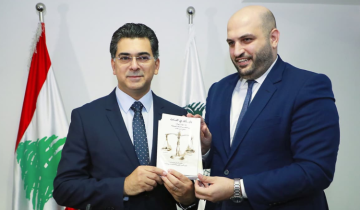 مرقص وناصر الدين يطلقان دليلا لحقوق المواطن الصحية مجانا لتعزيز الوعي والعدالة الصحية مرقص وناصر الدين يطلقان دليلا لحقوق المواطن الصحية مجانا لتعزيز الوعي والعدالة الصحية