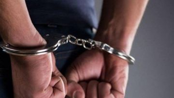 الجيش: توقيف 4 مطلوبين بجرائم مختلفة الجيش: توقيف 4 مطلوبين بجرائم مختلفة