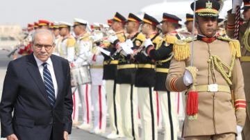 سلام في القاهرة لتعزيز التعاون اللبناني المصري سلام في القاهرة لتعزيز التعاون اللبناني المصري