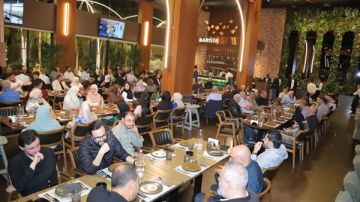 عشاء نقابي لأطباء الأسنان في قضاء صور