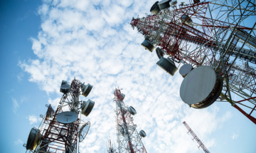 نقابة موظفي الخلوي طعنت بالمرسوم الرامي إلى تمديد مهل براءات الذمة لشركتي الخلوي نقابة موظفي الخلوي طعنت بالمرسوم الرامي إلى تمديد مهل براءات الذمة لشركتي الخلوي