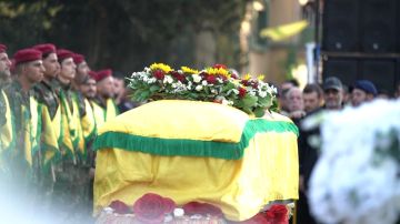 حزب الله يشيع القائد الجهادي هيثم الطبطبائي وثلة من الشهداء.. الشيخ دعموش: استشهاده لن يثني المقاومة عن استكمال ما بدأته