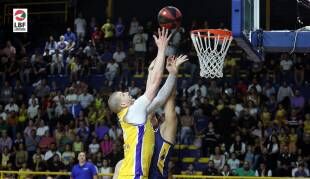 الرياضي يفوز على NSA والحكمة على انترانيك