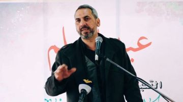 النائب حمادة: الأميركي هو من أطلق يد العدو الإسرائيلي في لبنان ويمد له جسور الدعم والتذخير النائب حمادة: الأميركي هو من أطلق يد العدو الإسرائيلي في لبنان ويمد له جسور الدعم والتذخير