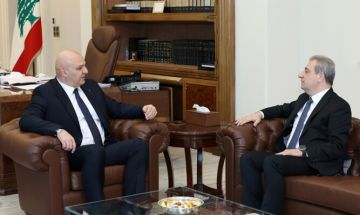 الرئيس عون استقبل أبو فاعور ويعقوبيان الرئيس عون استقبل أبو فاعور ويعقوبيان