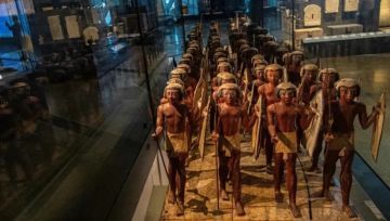 لأول مرة عرض مجموعة توت عنخ آمون الذهبية في المتحف المصري الكبير لأول مرة عرض مجموعة توت عنخ آمون الذهبية في المتحف المصري الكبير