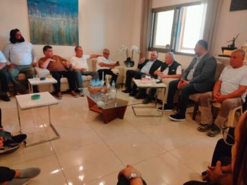 مسعد استقبل روكز وبحث معه سبل تعزيز السياحة البيئية