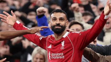 مباراة ليفربول ـ أستون فيلا.. محلل رياضي يتوقع عودة تاريخية لمحمد صلاح!