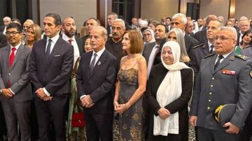 بهية الحريري تمثل الرئيس سعد الحريري في إحتفال سفارة سلطنة عمان بيومها الوطني