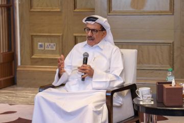 خلف الحبتور يستقبل أعضاء مجلس رواد الأعمال السوري-الإماراتي