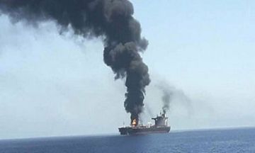 قوات إيرانية اقتحمت ناقلة نفط في المياه الدولية قوات إيرانية اقتحمت ناقلة نفط في المياه الدولية