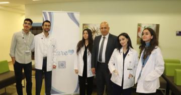 خريش زار مستشفى الجامعة الأميركية للاطلاع على مبادرة إجراء فحوص طبية لعناصر الدفاع المدني