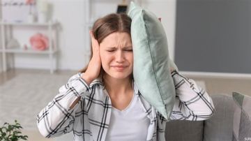 الأصوات العالية ترتبط بمرض عصبي لا علاج له.. العلماء يشرحون