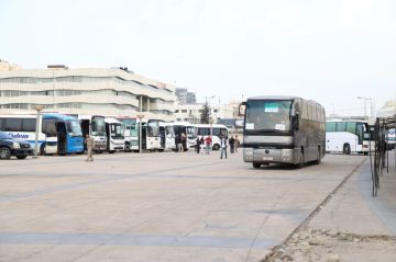 بالصور.. الامن العام: تنظيم المرحلة التاسعة من خطة عودة النازحين بالتنسيق مع السلطات الأمينة السورية بالصور.. الامن العام: تنظيم المرحلة التاسعة من خطة عودة النازحين بالتنسيق مع السلطات الأمينة السورية