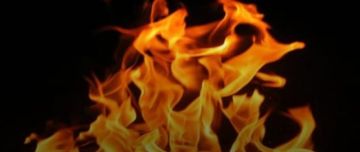 بلدية عندقت: حريق الاحد ناتج عن استهتار جسيم أو عمل متعمد.. ولدينا عدد من المشتبه بهم