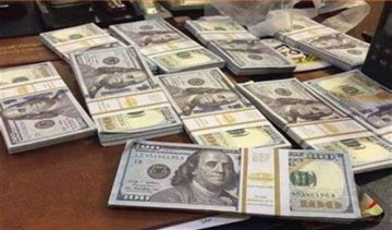 مبلغ كبير جدا.. هكذا اقتحموا منزله فجرا وسرقوه!