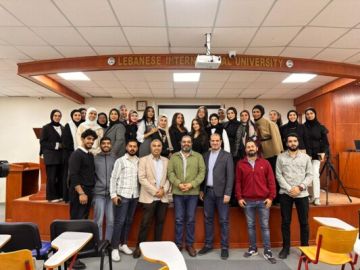 نقيب المصورين الصحفيين حاور طلاب الإعلام في الجامعة اللبنانية الدولية: لعدم تجاوز الحدود الأخلاقية عند استخدام الذكاء الاصطناعي نقيب المصورين الصحفيين حاور طلاب الإعلام في الجامعة اللبنانية الدولية: لعدم تجاوز الحدود الأخلاقية عند استخدام الذكاء الاصطناعي