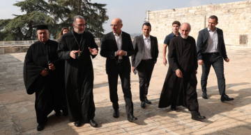 وزير الداخلية زار دير المخلص في جون: لتعزيز مفاهيم العيش المشترك وصون الاستقرار الوطني