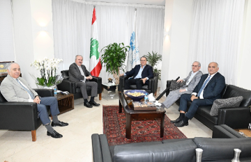 جابر ناقش مع وفد اقتصادي الوضع الاقتصادي العام في البلاد جابر ناقش مع وفد اقتصادي الوضع الاقتصادي العام في البلاد