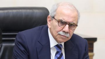 سلام استقبل سفير قطر على رأس وفد استثماري