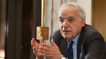 سلامة استقبل شهيب مع وفد من عائلة الراحل الشاعر طليع حمدان