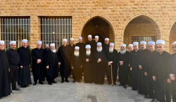 شيخ العقل: على أركان الدولة ومسؤوليها تجنيد كل الامكانيات لتفادي الدخول في دورة عنف وحرب جديدة