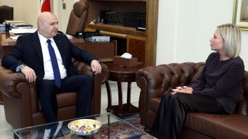 عون يرمي كرة التفاوض في ملعب الإسرائيلي