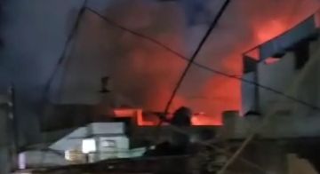 بالفيديو: غارة تستهدف مخيم عين الحلوة