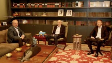 جنبلاط بحث مع السفير الروسي في القضايا السياسية