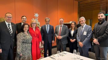 معوض يتابع لقاءاته السياسية في سيدني