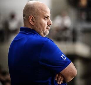 وجوه جديدة في تشكيلة منتخب كرة السلة بقيادة فران