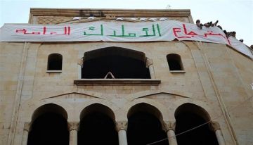 إعلاميتان تتعديان على الأملاك البحرية