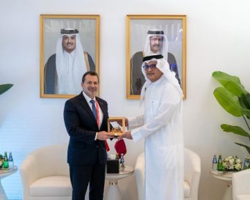 شحادة يلتقي وزير الاتصالات وتكنولوجيا المعلومات الاماراتي محمد بن علي لتعزيز التعاون في التحول الرقمي والذكاء الاصطناعي