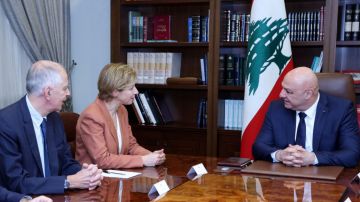 الرئيس عون: التفاوض كفيل بإعادة الاستقرار الرئيس عون: التفاوض كفيل بإعادة الاستقرار