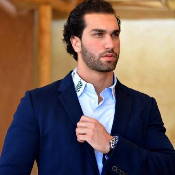 بعد الأخبار المتداولة عن توقيفه .علي رامي مخلوف يعلق بعد الأخبار المتداولة عن توقيفه .علي رامي مخلوف يعلق