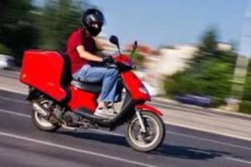 بالصورة: لوحة دراجة نارية تحمل عبارة مجلس النواب