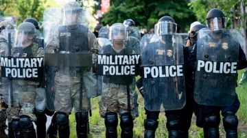 بالفيديو: أعمال شغب ليلة هالوين بالفيديو: أعمال شغب ليلة هالوين