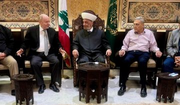 المفتي دريان استقبل القنصل المصري وبحث مع الاتحاد العمالي وضع الحركة العمالية المفتي دريان استقبل القنصل المصري وبحث مع الاتحاد العمالي وضع الحركة العمالية