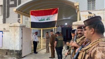 العراق: أفراد القوات الأمنية والعسكرية يتوافدون للإدلاء بأصواتهم في الاقتراع الخاص