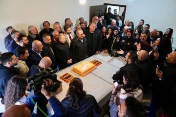 بالصور- باسيل يفتتح مكتب دورس خلال جولته في بعلبك بالصور- باسيل يفتتح مكتب دورس خلال جولته في بعلبك