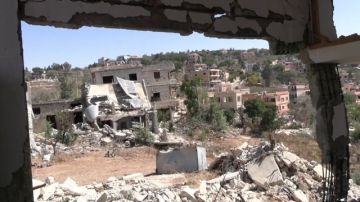 عام على الهدنة بين إسرائيل وحزب الله: لبنان لا يزال تحت النار عام على الهدنة بين إسرائيل وحزب الله: لبنان لا يزال تحت النار