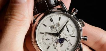 في أقل من 10 دقائق.. بيع ساعة نادرة بـ17.6 مليون دولار في أقل من 10 دقائق.. بيع ساعة نادرة بـ17.6 مليون دولار