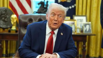 بالفيديو: توقيع ترامب ينهي أطول إغلاق حكومي