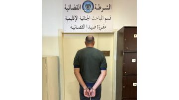 اختلس أموال الجباية وفر ومفرزة صيدا القضائية توقفه في حومين الجنوبية اختلس أموال الجباية وفر ومفرزة صيدا القضائية توقفه في حومين الجنوبية