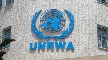الأونروا : فقدنا 380 موظفا في حرب غزة ونواصل عملنا رغم التضييق الإسرائيلي الأونروا : فقدنا 380 موظفا في حرب غزة ونواصل عملنا رغم التضييق الإسرائيلي