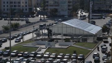 أجواء ساحة الشهداء قبيل ساعات من وصول البابا