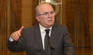 ضاهر دعا نواب البقاع إلى عدم التصويت على الموازنة إذا لم تتضمن ميزانية لاستكمال الأوتوستراد العربي ضاهر دعا نواب البقاع إلى عدم التصويت على الموازنة إذا لم تتضمن ميزانية لاستكمال الأوتوستراد العربي