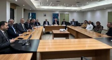 الحاج ترأس اجتماعا بحث في تحسين أداء شركتي الخليوي الحاج ترأس اجتماعا بحث في تحسين أداء شركتي الخليوي