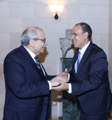 نواف سلام استقبل وزير الخارجية المصرية: الجيش يقوم بواجبه في تطبيق قرار حصر السلاح نواف سلام استقبل وزير الخارجية المصرية: الجيش يقوم بواجبه في تطبيق قرار حصر السلاح