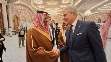 بالصور: وزيرا الصناعة اللبناني والسعودي توافقا على عمق العلاقات بين لبنان والمملكة